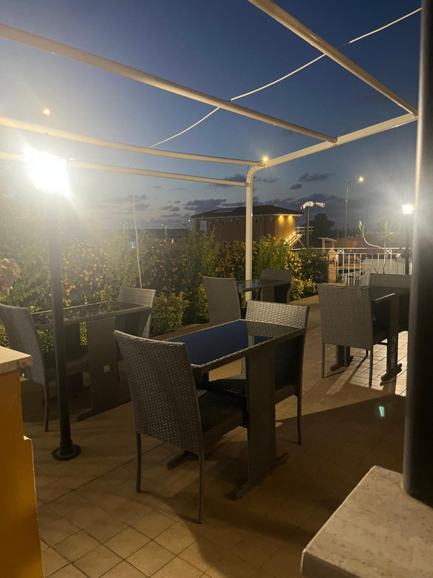 Residenza De Luca Apartment Тропея Экстерьер фото
